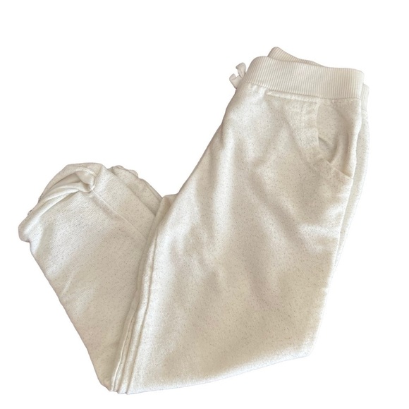 Juicy Couture- Girls Matching Set-Size 4. Color cream and gold - Picture 7 of 8